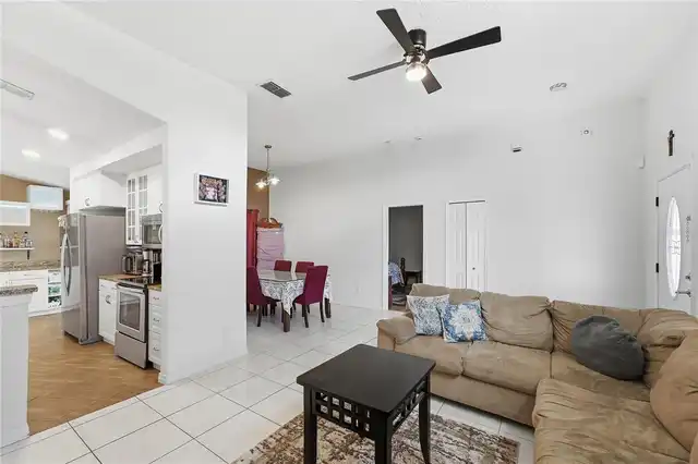Listing Photo 7