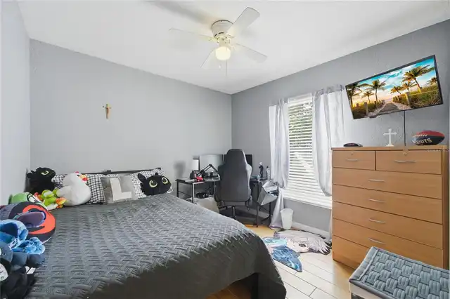 Listing Photo 24