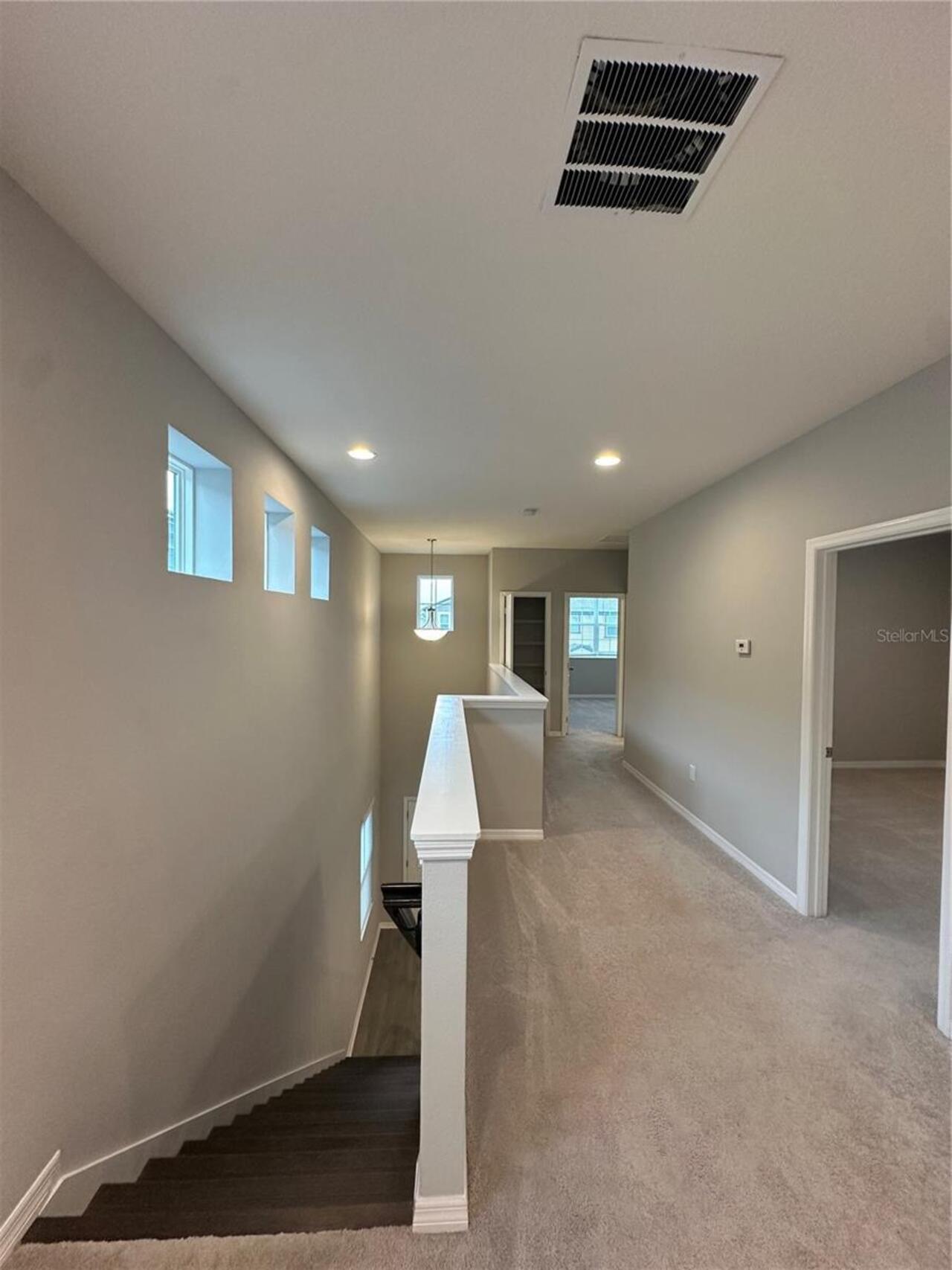 Listing Photo 14