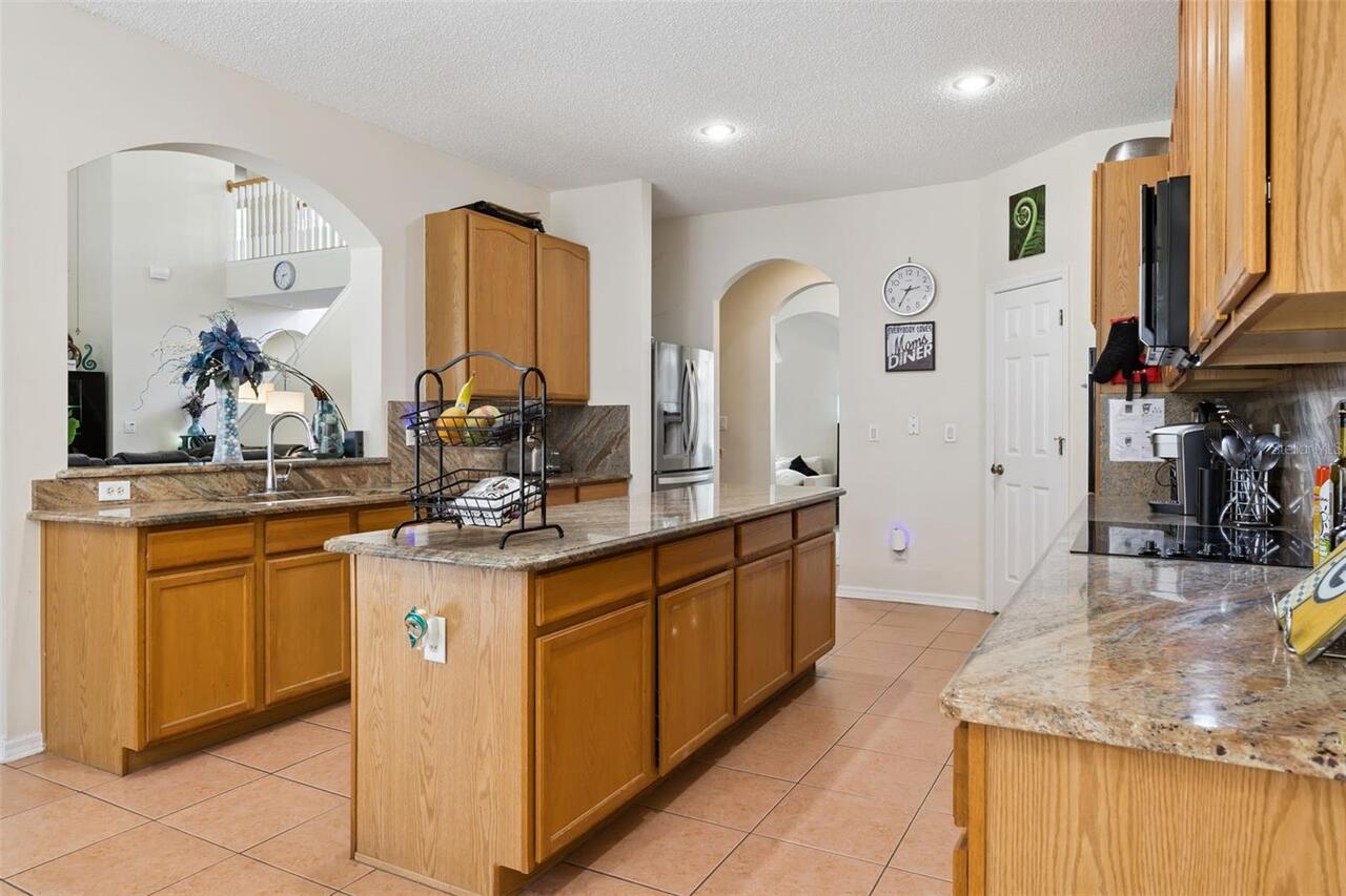 Listing Photo 9
