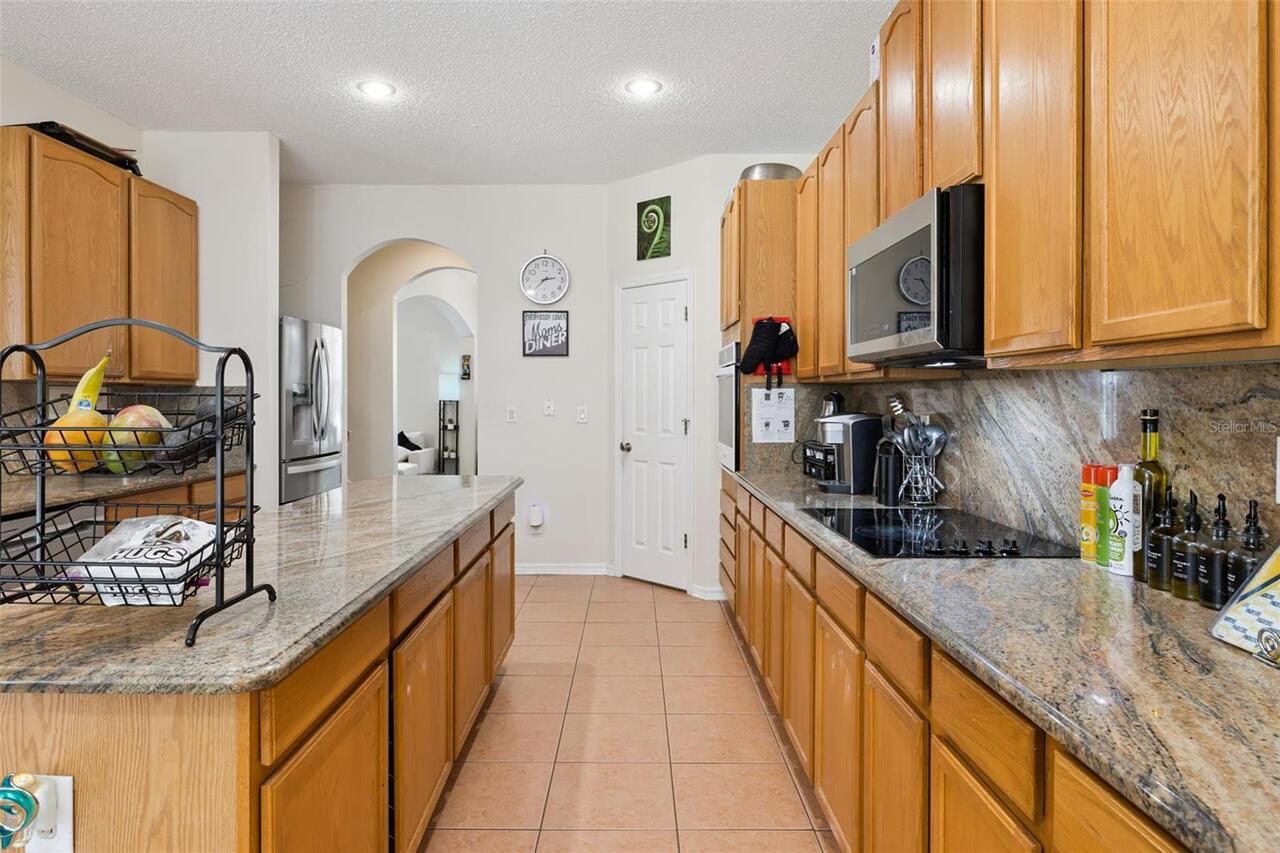 Listing Photo 10