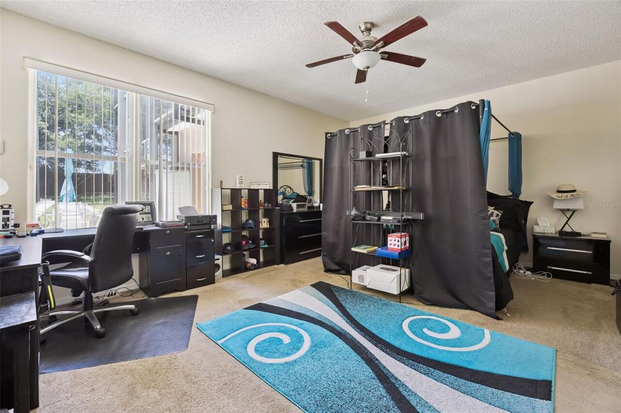 Listing Photo 14