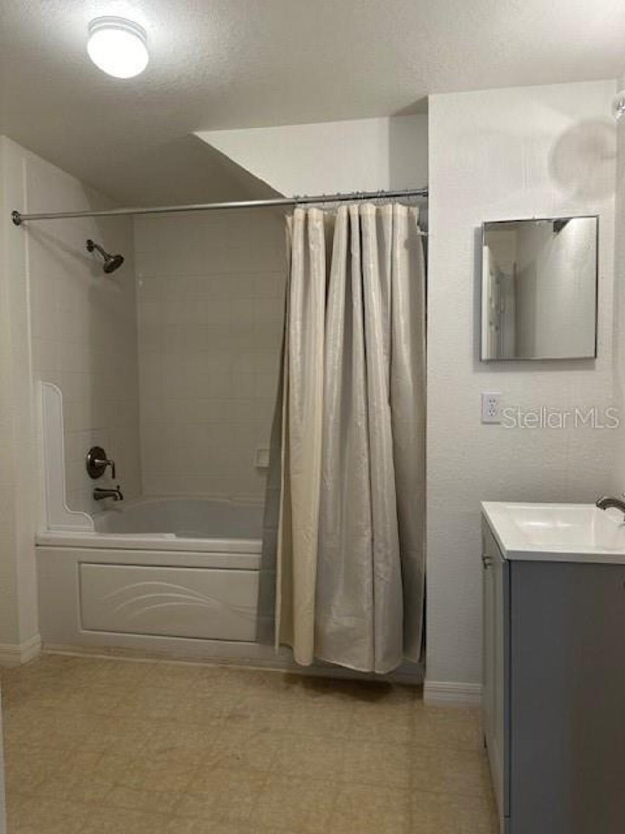 Listing Photo 15