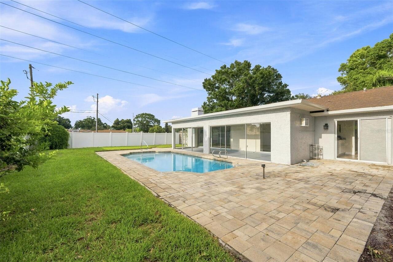 Listing Photo 37