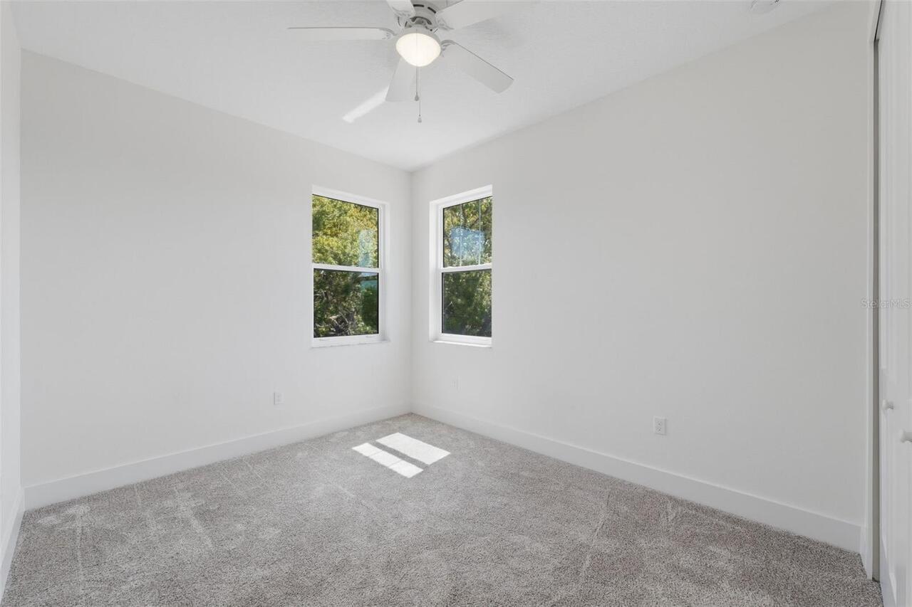 Listing Photo 28