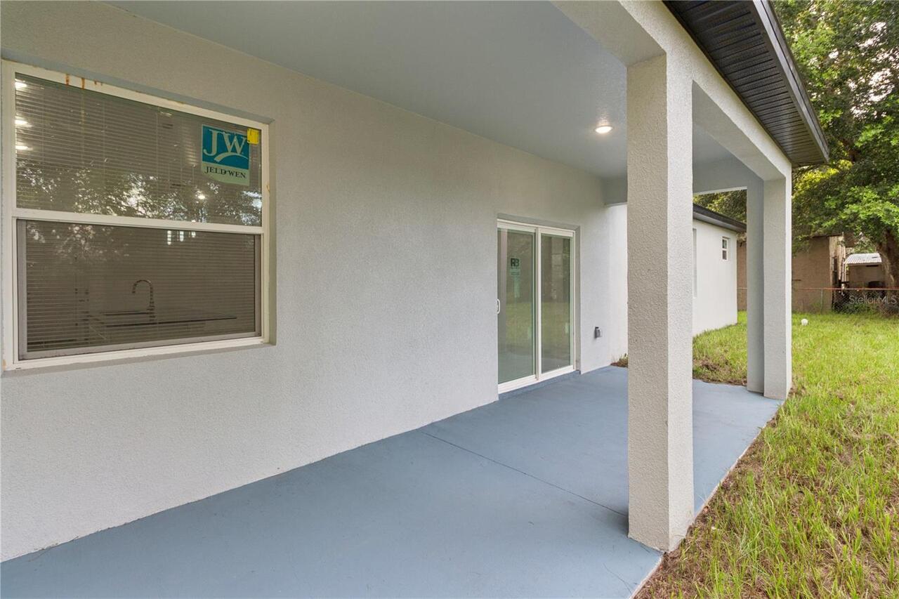 Listing Photo 18