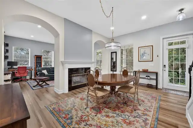 Listing Photo 10