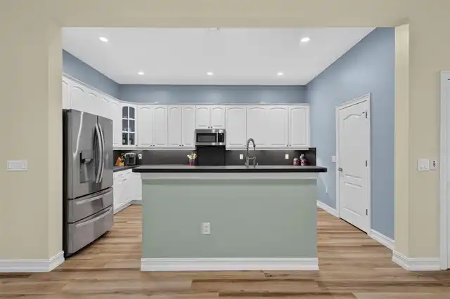 Listing Photo 19
