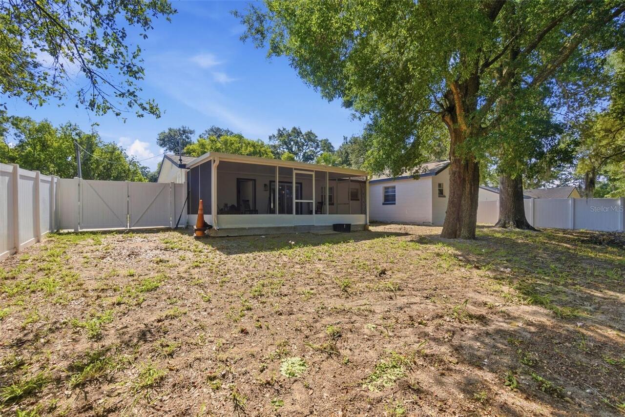 Listing Photo 8