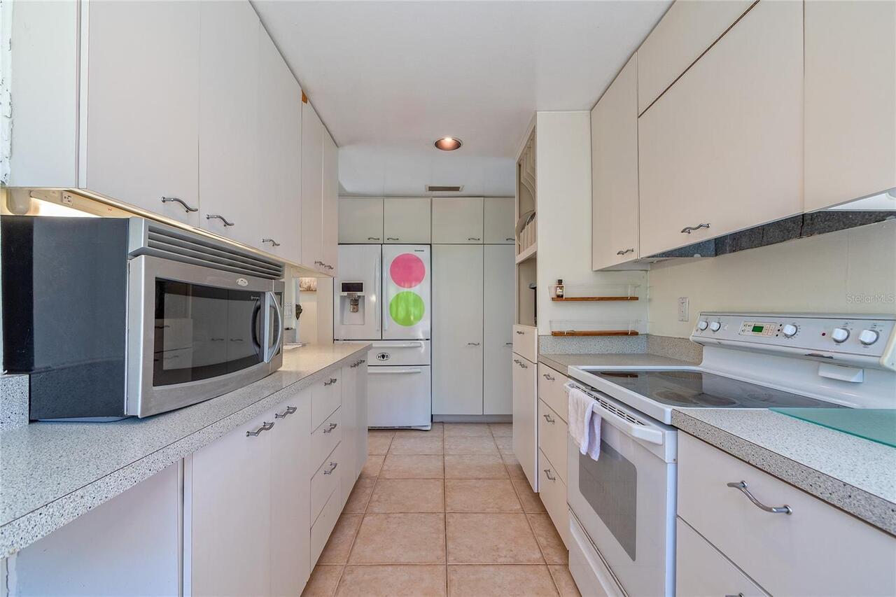 Listing Photo 15
