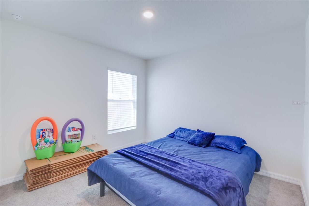 Listing Photo 17