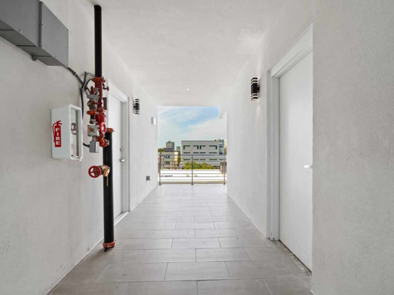 Listing Photo 9