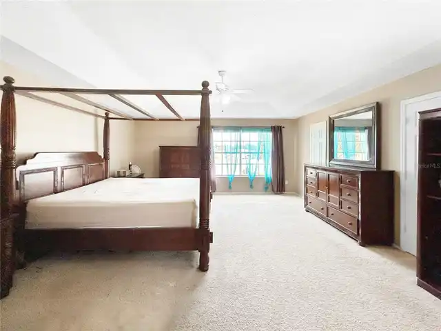 Listing Photo 28