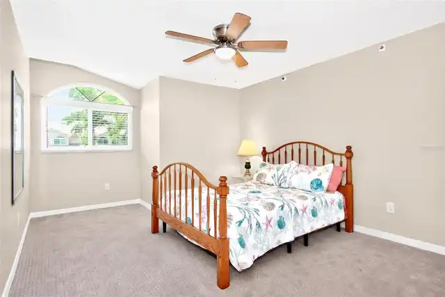 Listing Photo 32