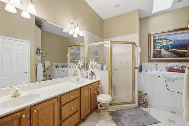 Listing Photo 21