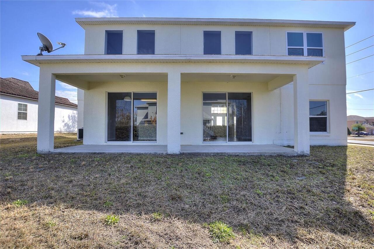 Listing Photo 11