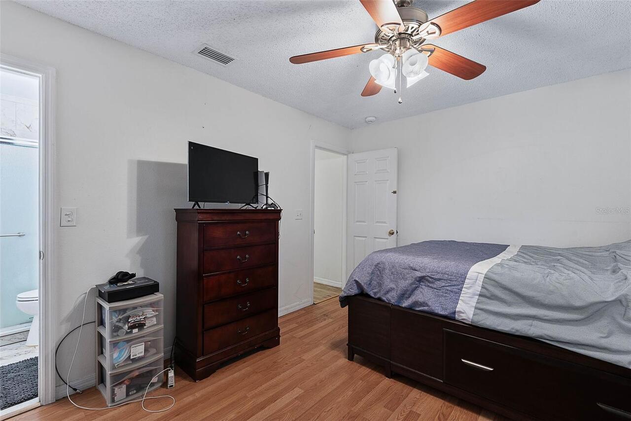 Listing Photo 34