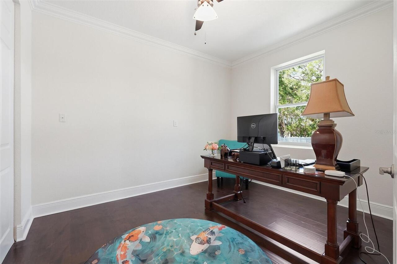 Listing Photo 17