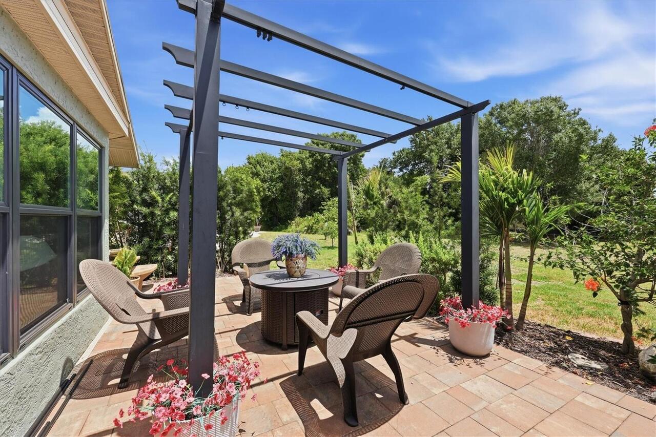 Listing Photo 18