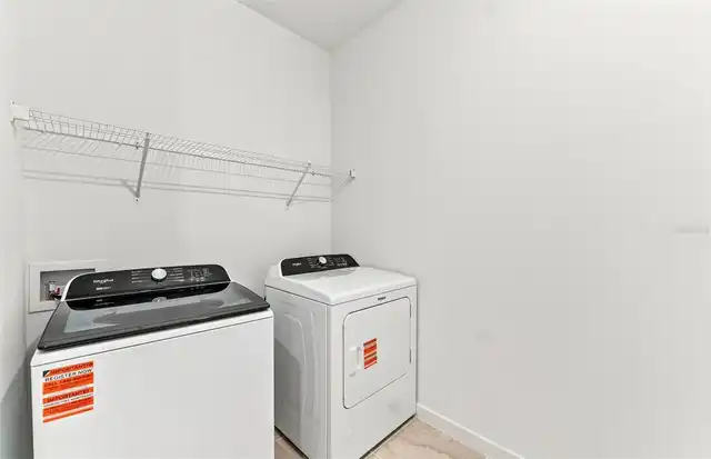 Listing Photo 12