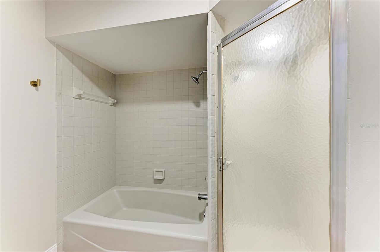 Listing Photo 23