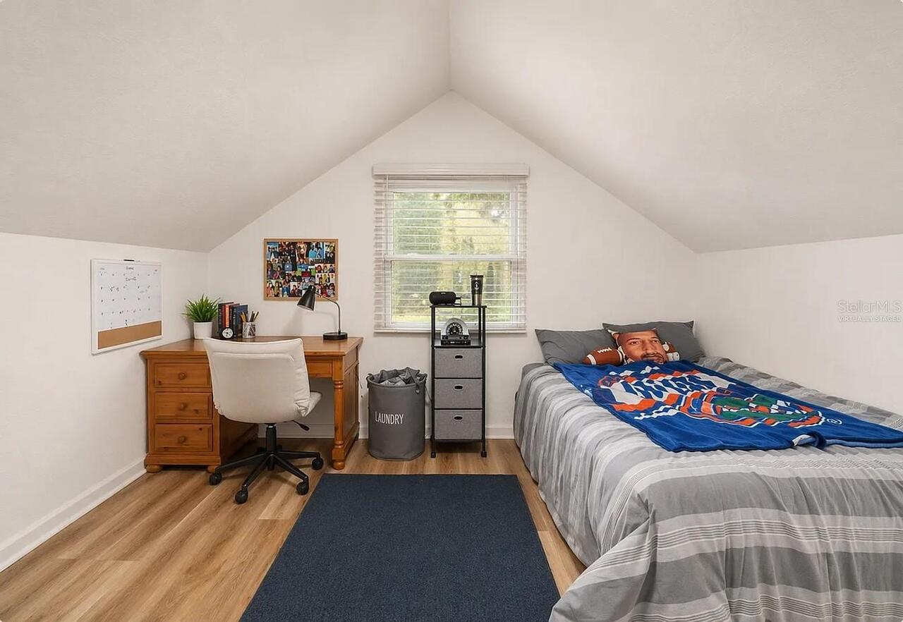 Listing Photo 18