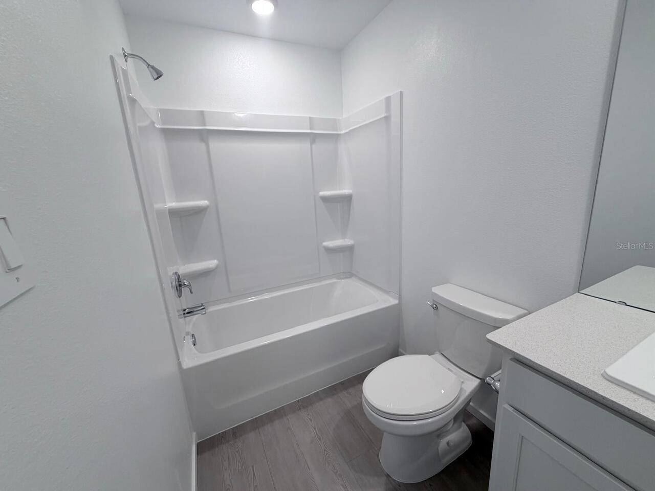 Listing Photo 18