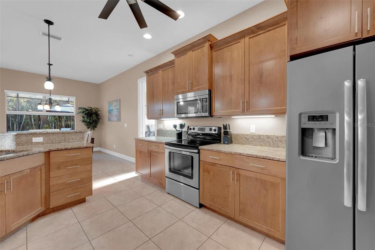 Listing Photo 8