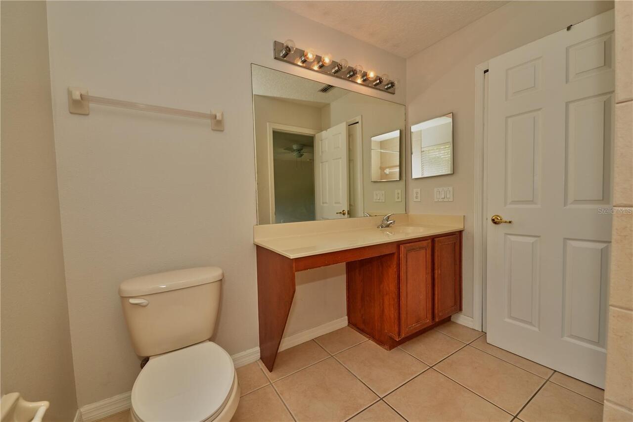 Listing Photo 9