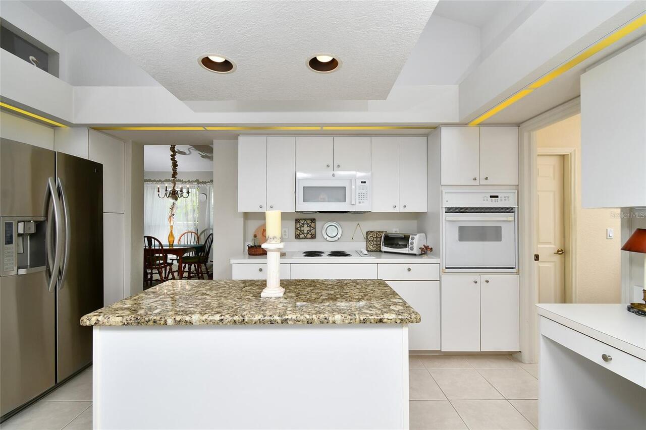 Listing Photo 14