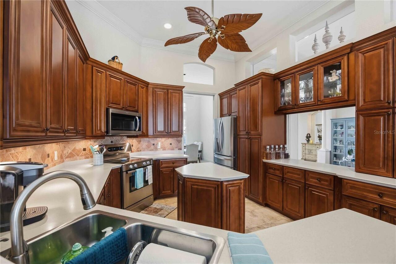 Listing Photo 16