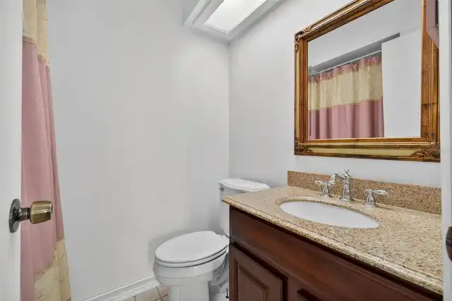 Listing Photo 14