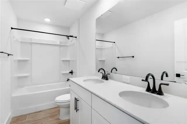 Listing Photo 14