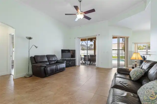 Listing Photo 13