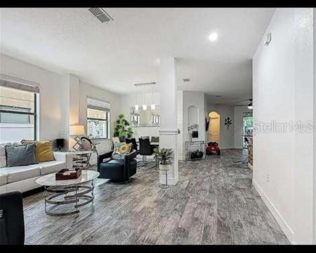 Listing Photo 6
