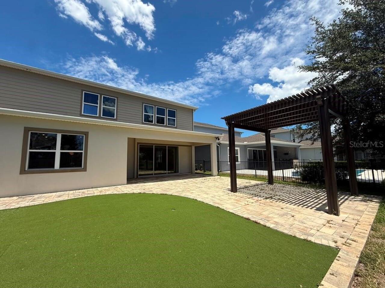Listing Photo 7