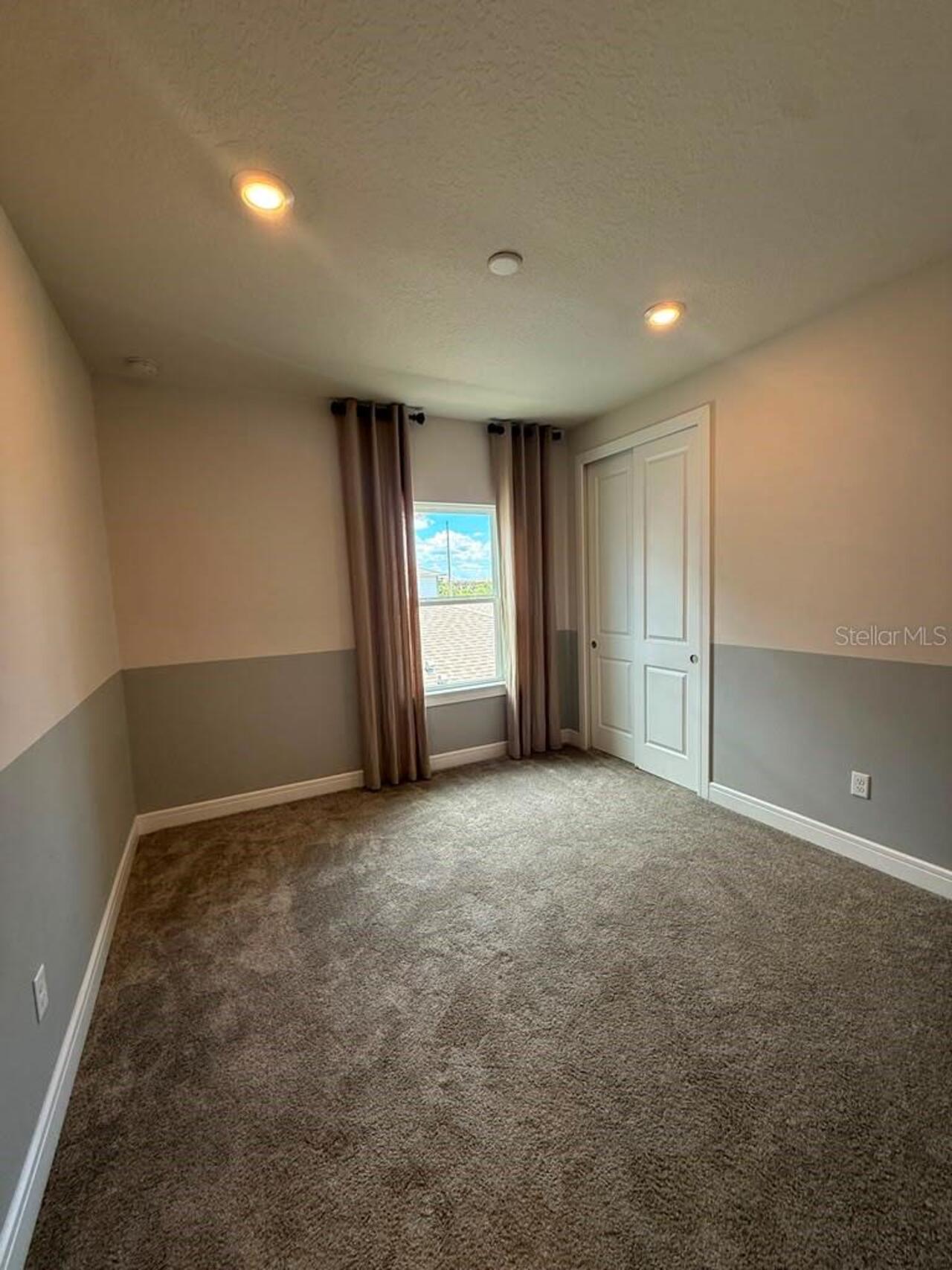 Listing Photo 24