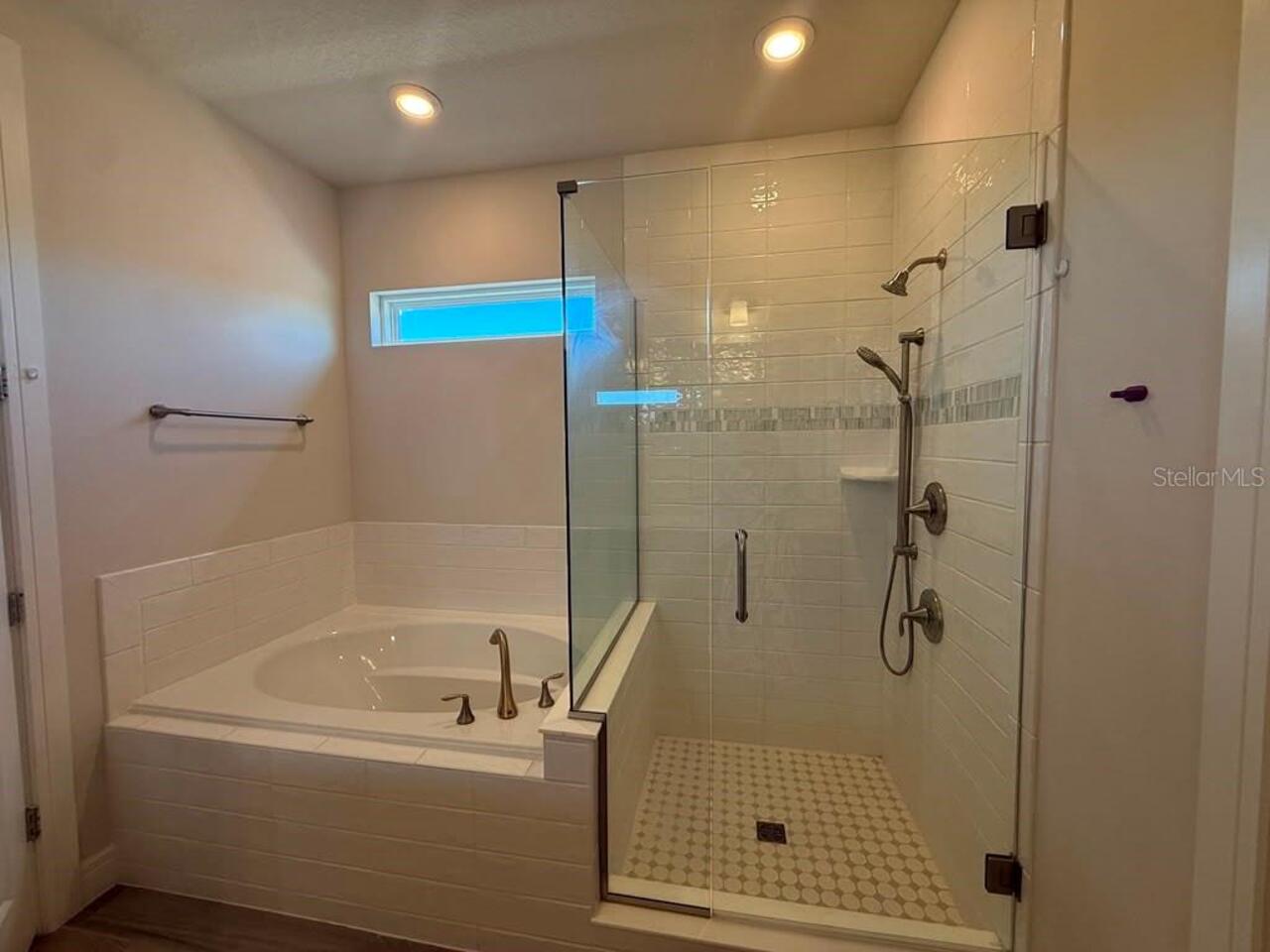Listing Photo 35