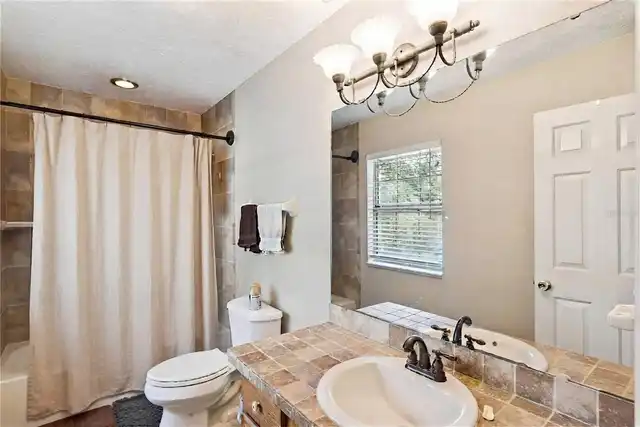 Listing Photo 32