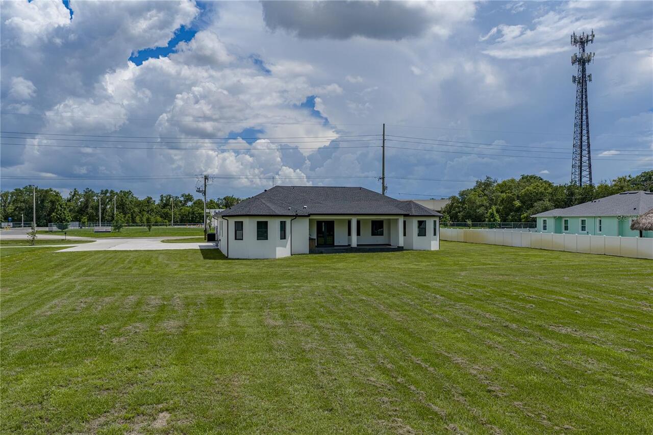 Listing Photo 37