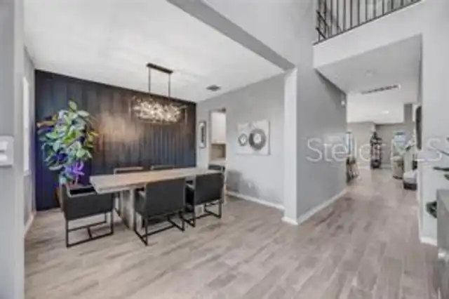 Listing Photo 8