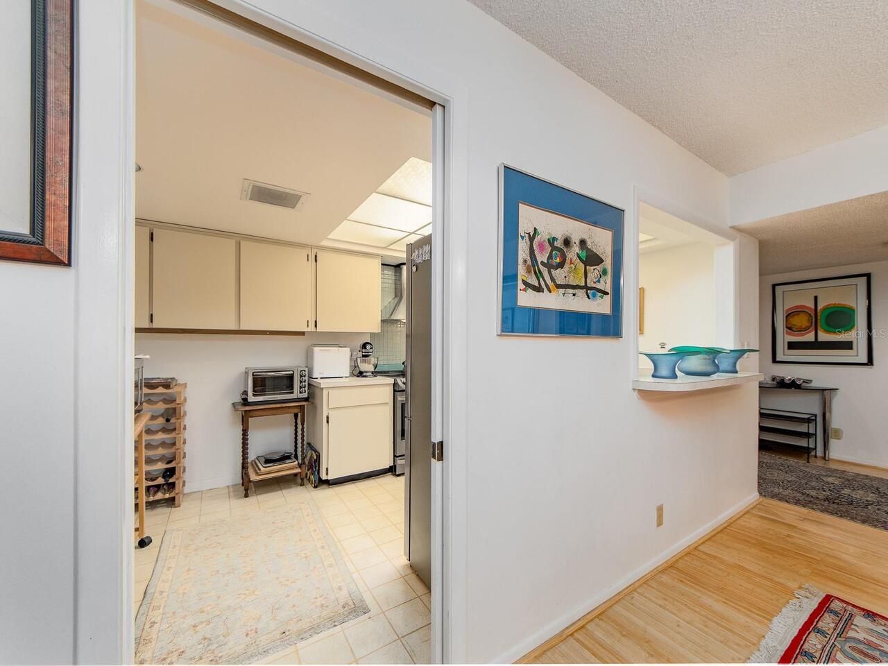 Listing Photo 14