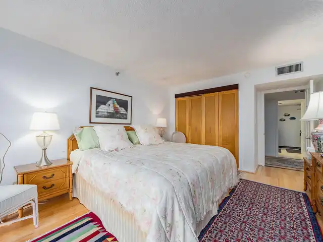 Listing Photo 29