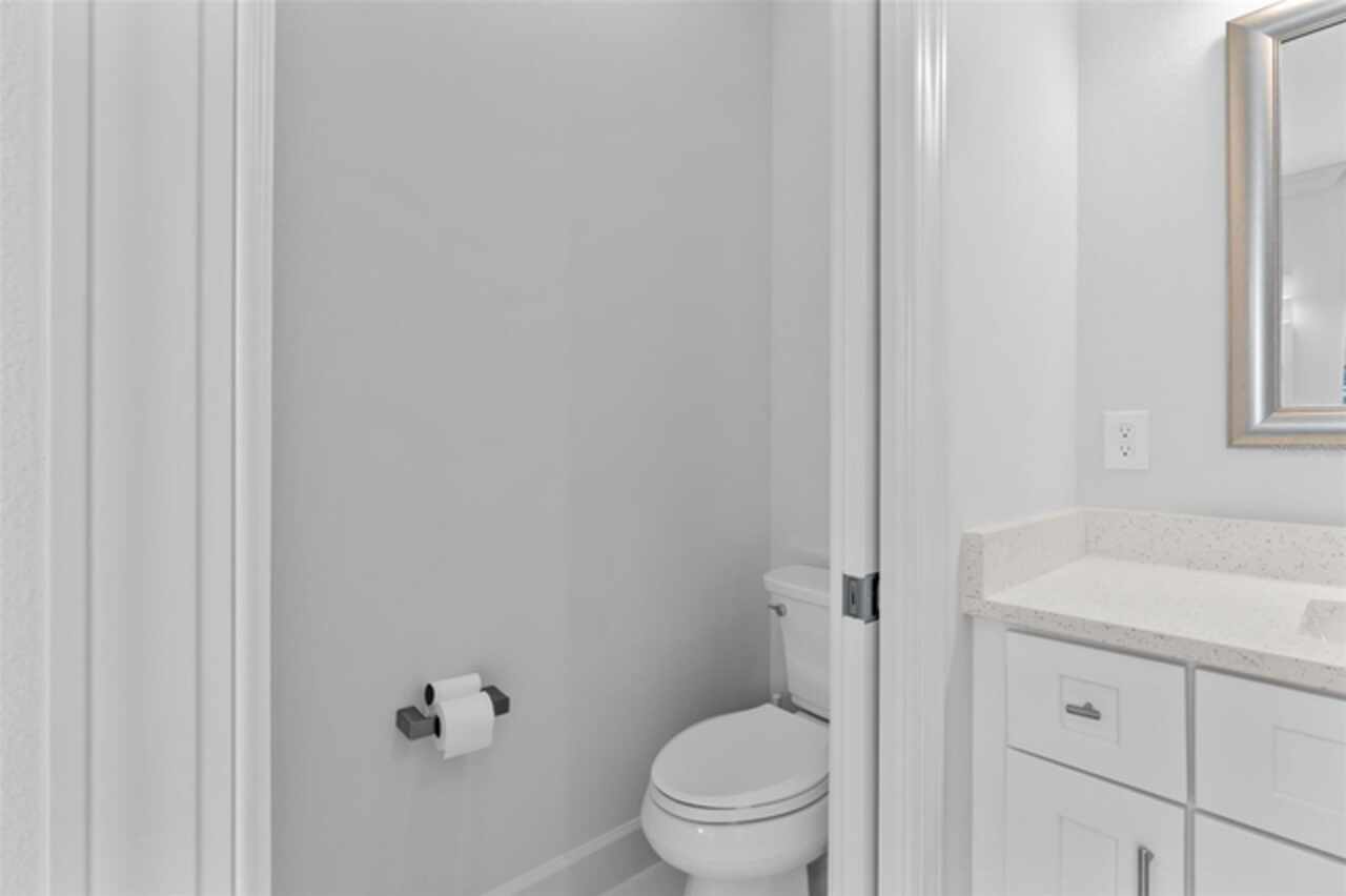 Listing Photo 33