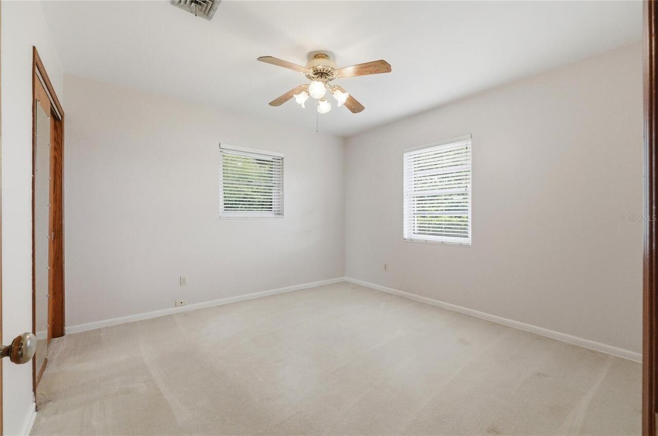 Listing Photo 32