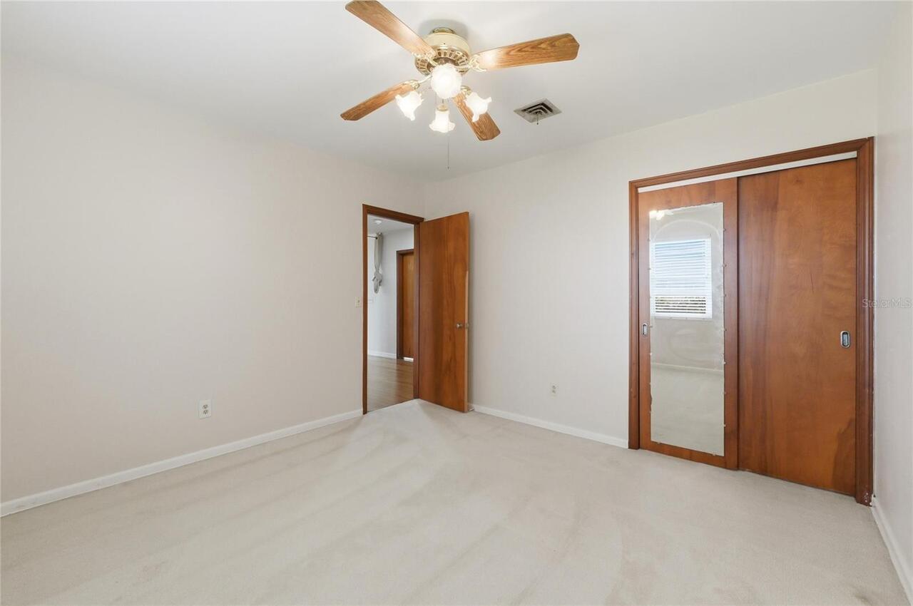 Listing Photo 33
