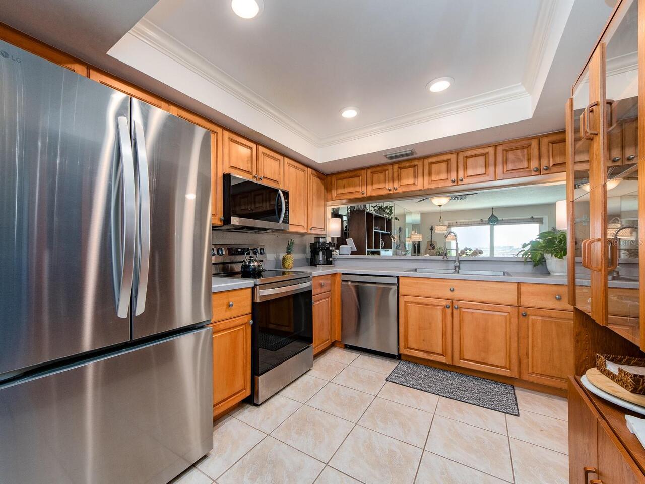 Listing Photo 11