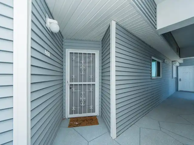 Listing Photo 37