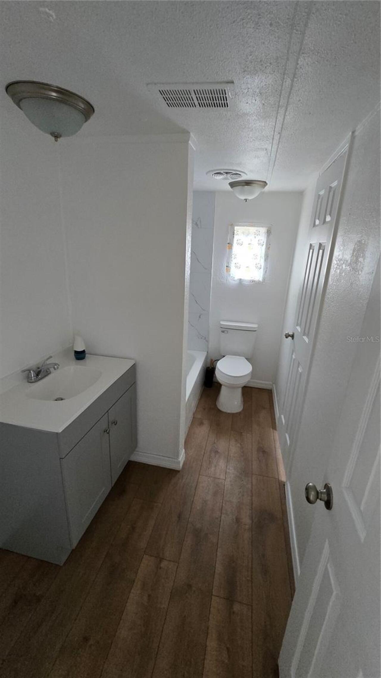 Listing Photo 28