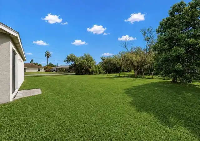 Listing Photo 21